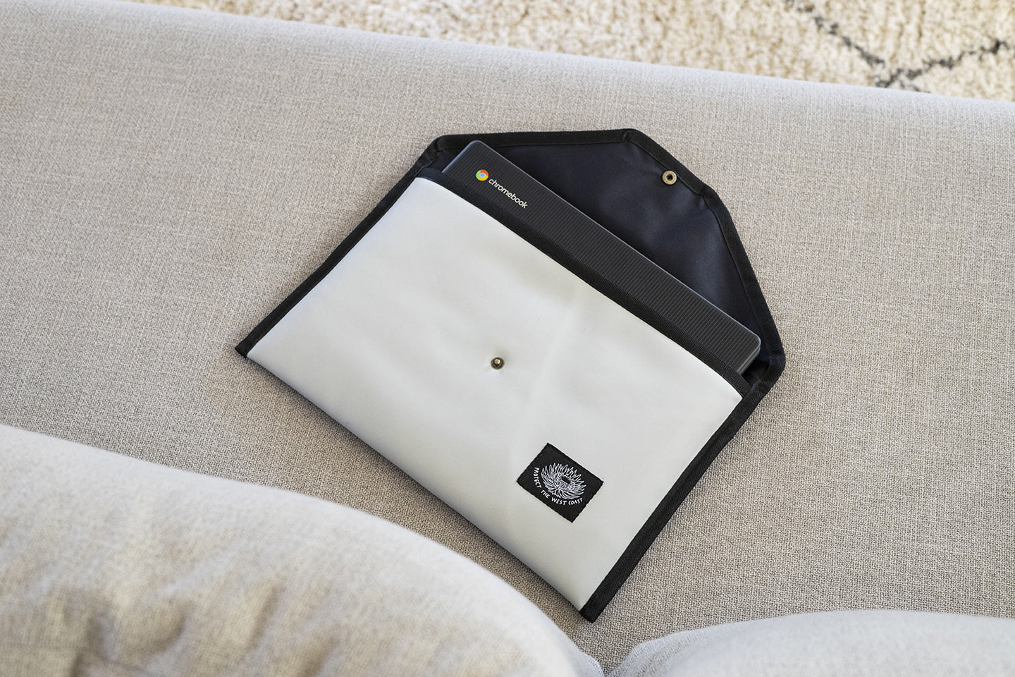 Laptop Carrier 15-inch (Chino)