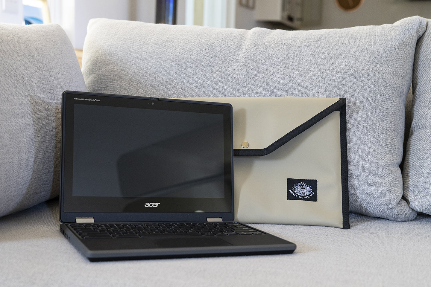 Laptop Carrier 15-inch (Chino)