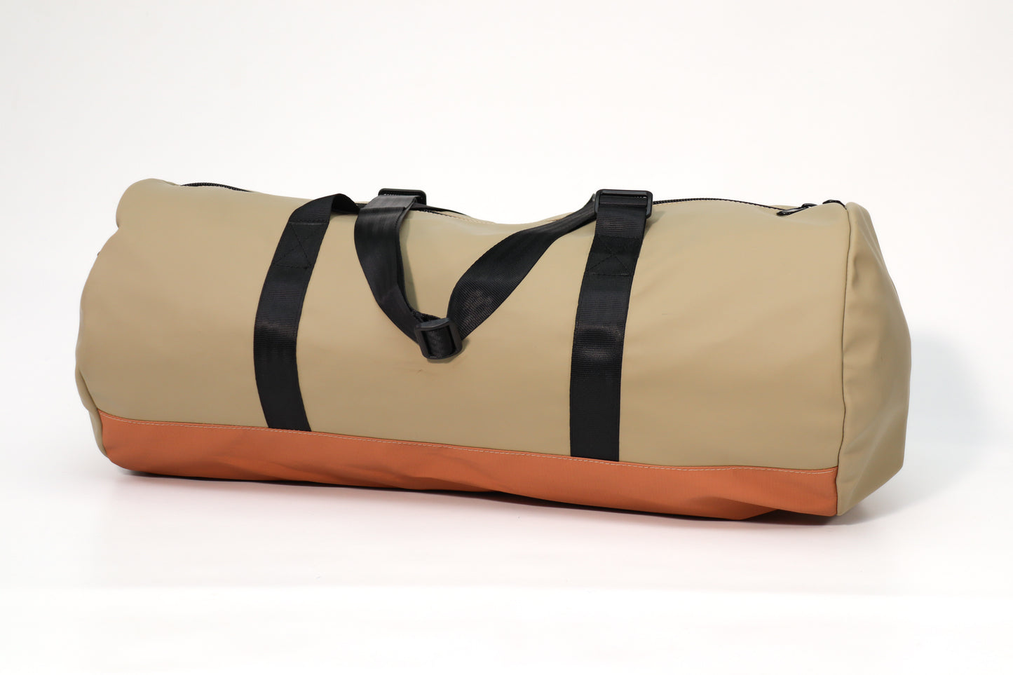 Round Duffel Bag Medium (Chino-Rust)