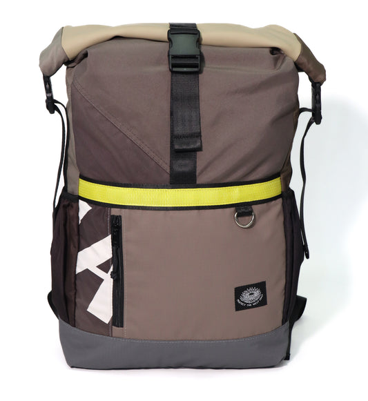 Roll Top Backpack (B -Brown)