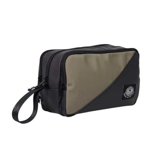 Multi-pocket Toiletry Bag (Black-Olive)